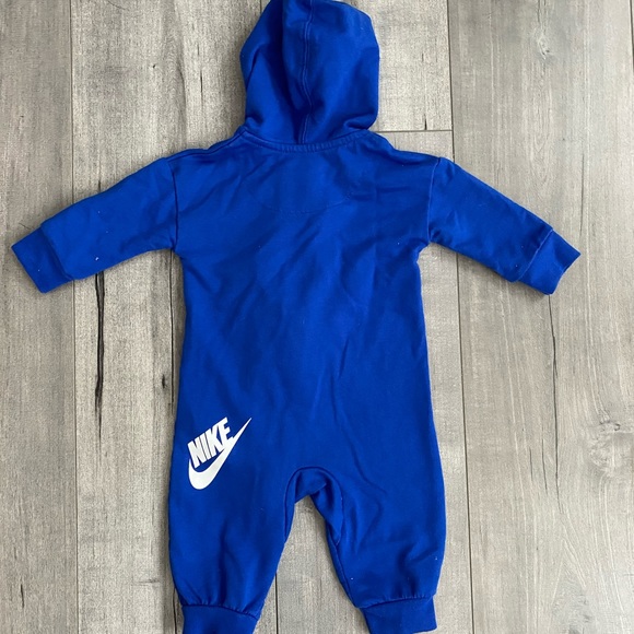 Nike one piece! - Picture 2 of 2